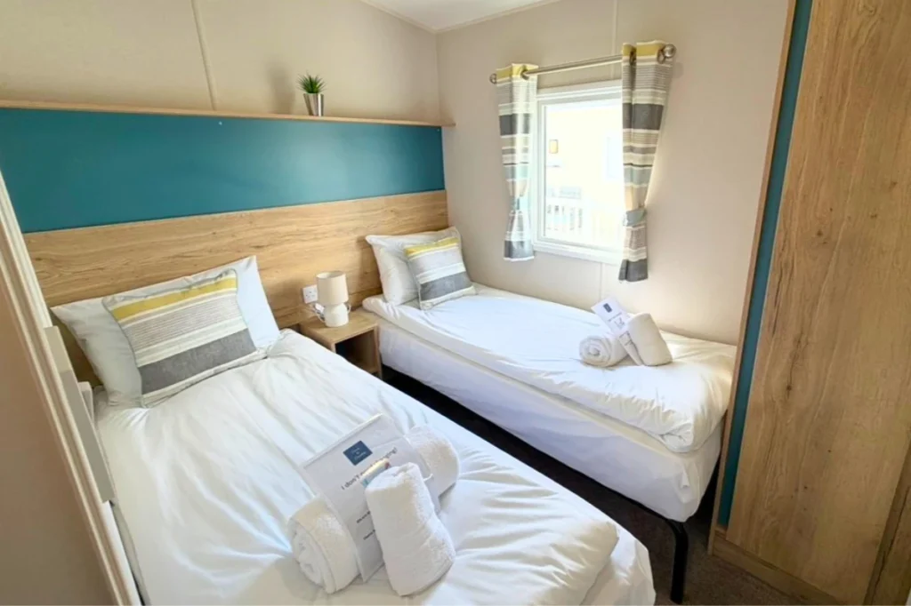 2 bedroom holiday caravan for sale cornwall