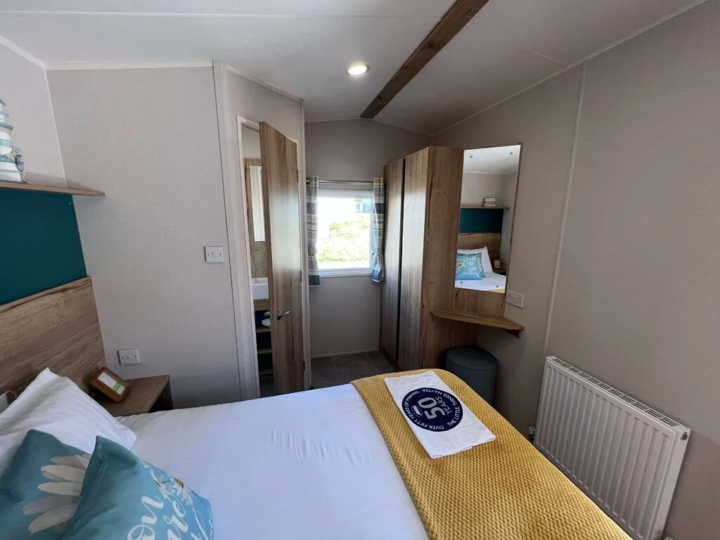 ABI Coworth Holiday Home