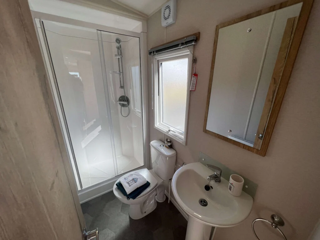 ABI Coworth Holiday Home