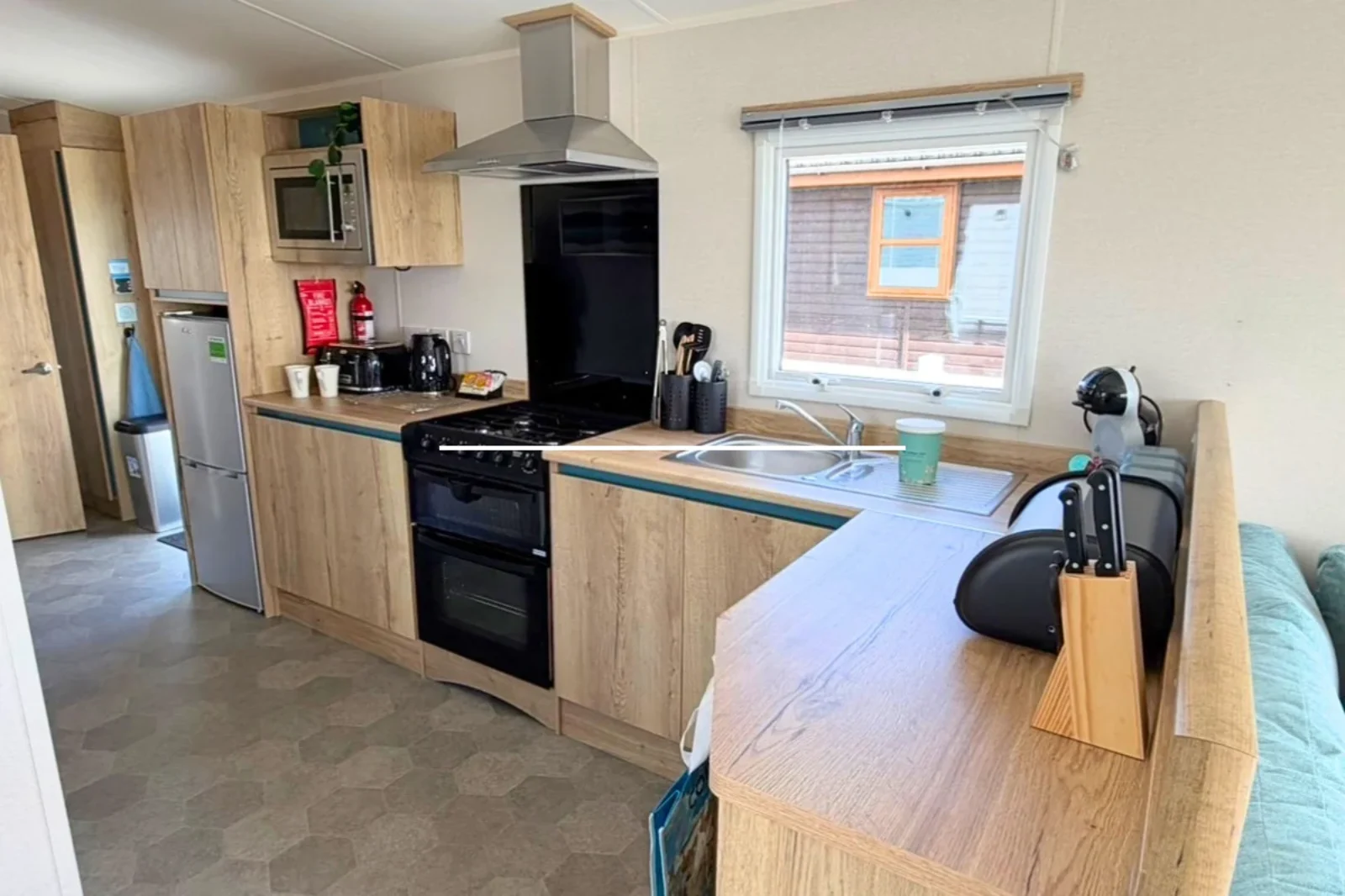 abi coworth kitchen area tamar view