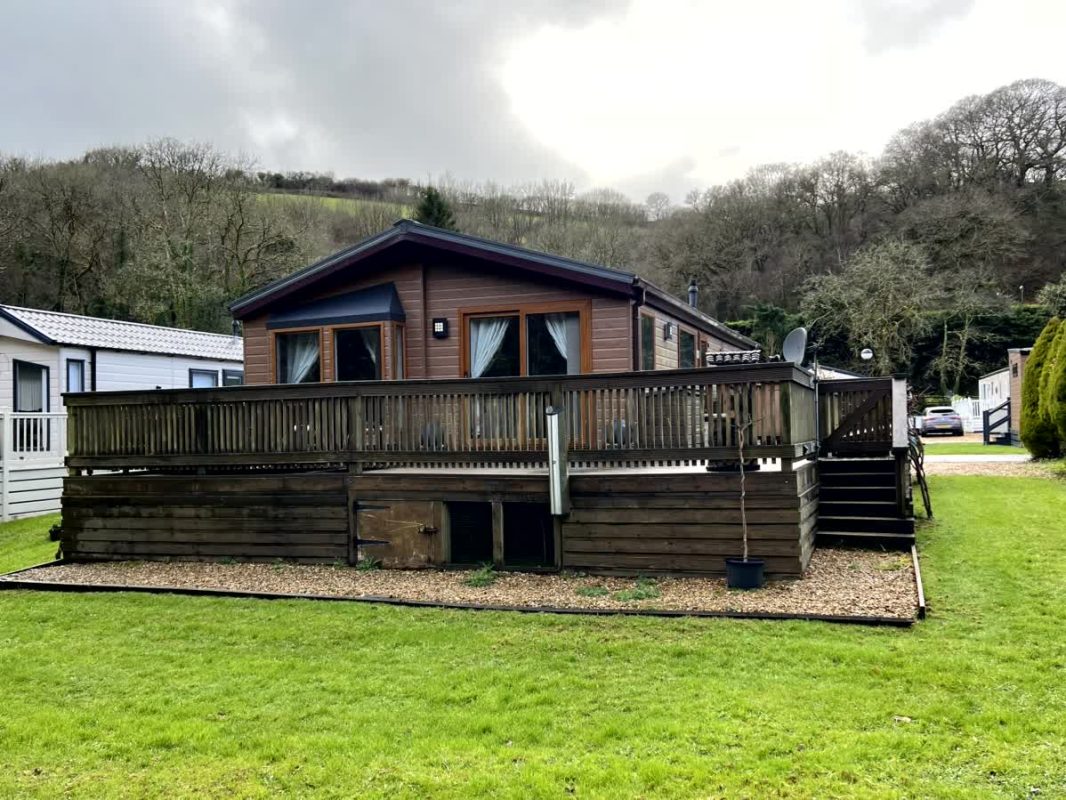 Notter Bridge Holiday Park Holiday Homes for Sale Coast & Country Parks