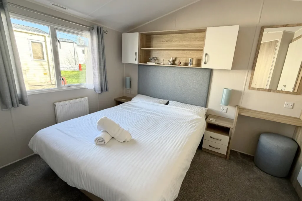 willerby sierra master bedroom lynmouth