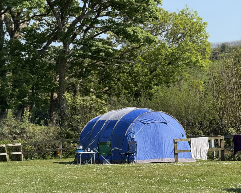Valley View – Non-Electric Camping & Campervans