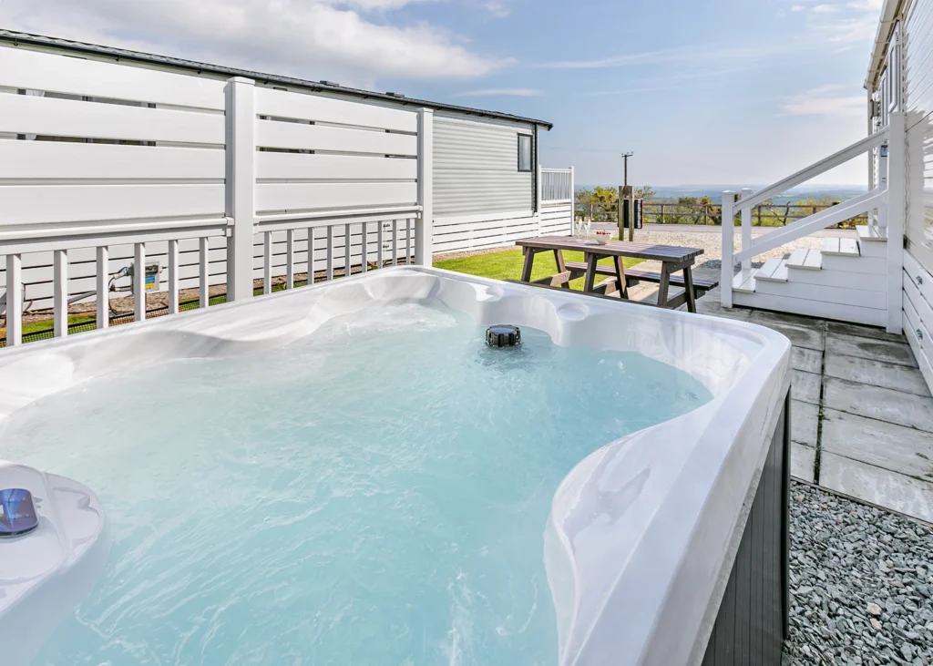 Escape to Downderry at Tamar View Holiday Park!