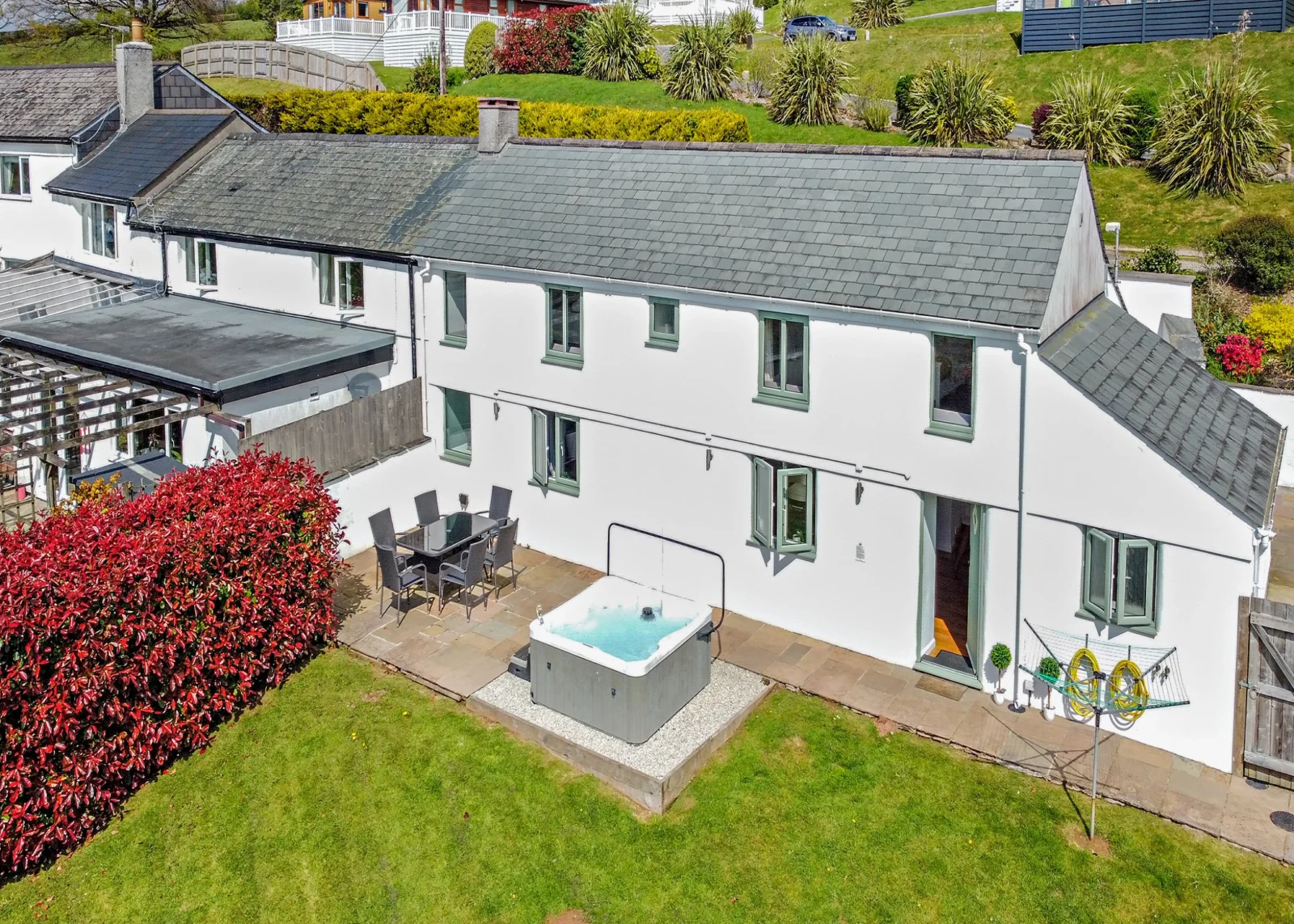 Tamar View Family Escape / Cottage