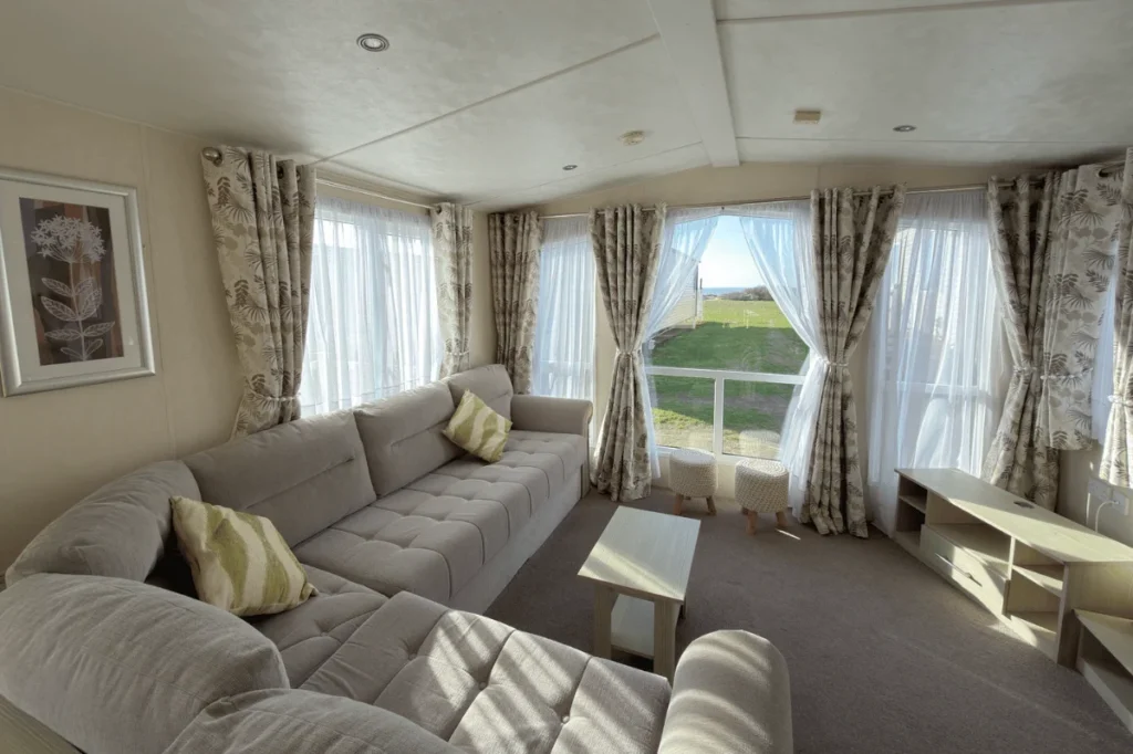 2018 victory torino living area yellow sands