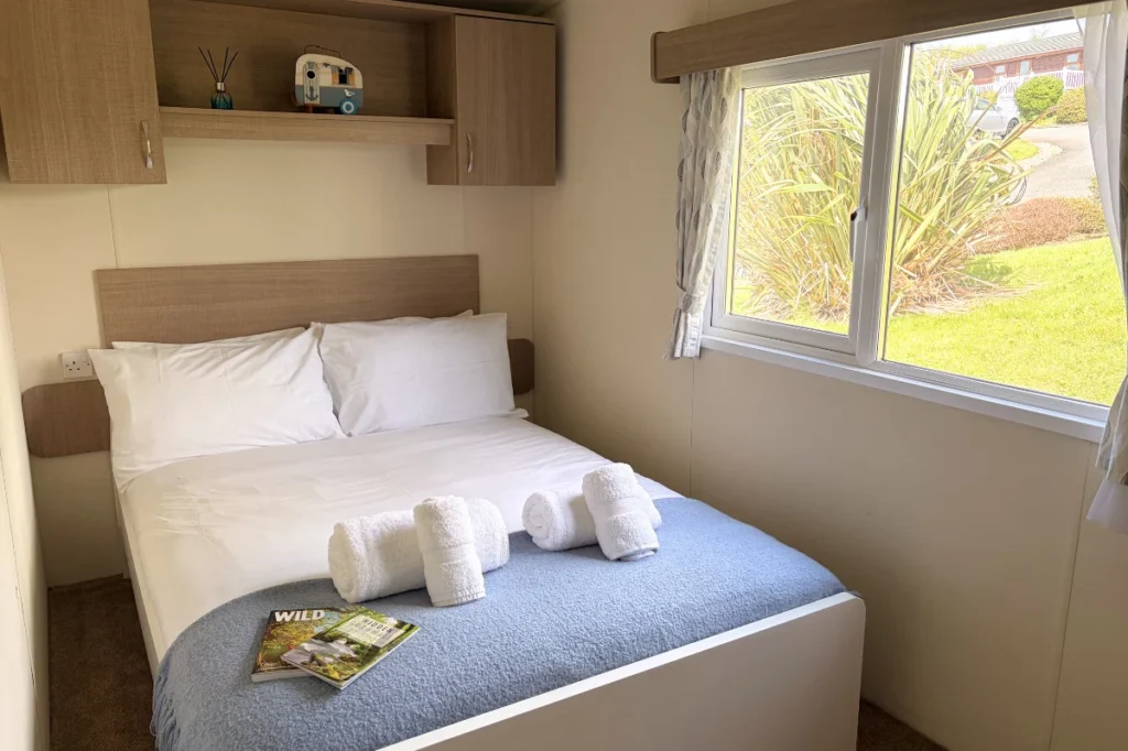 2 bedroom holiday caravan for sale cornwall