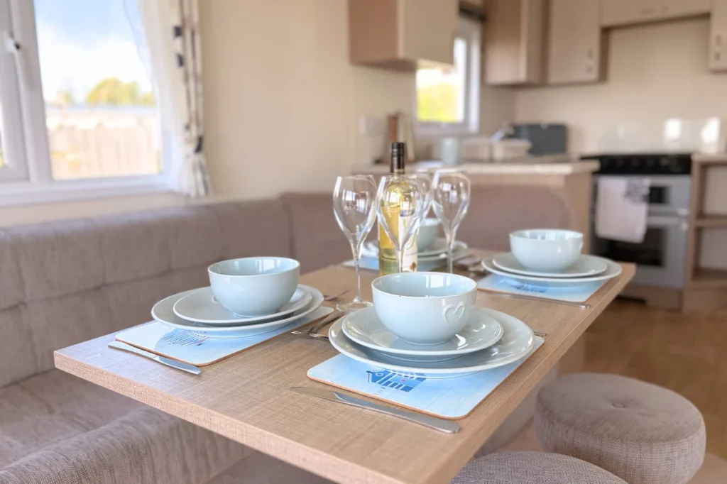 delta bromley dining area